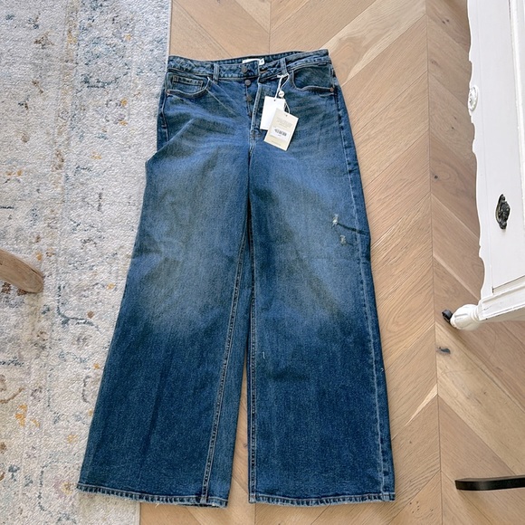 Cello Wide Leg Jeans in Medium Wash - Picture 2 of 8